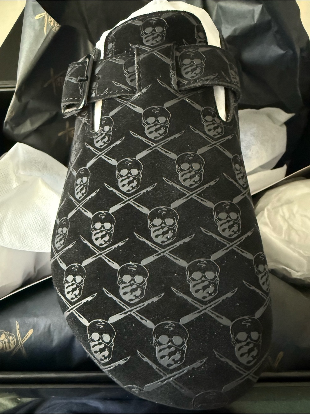 Black Skull-Print Men's Slip-On Loafers